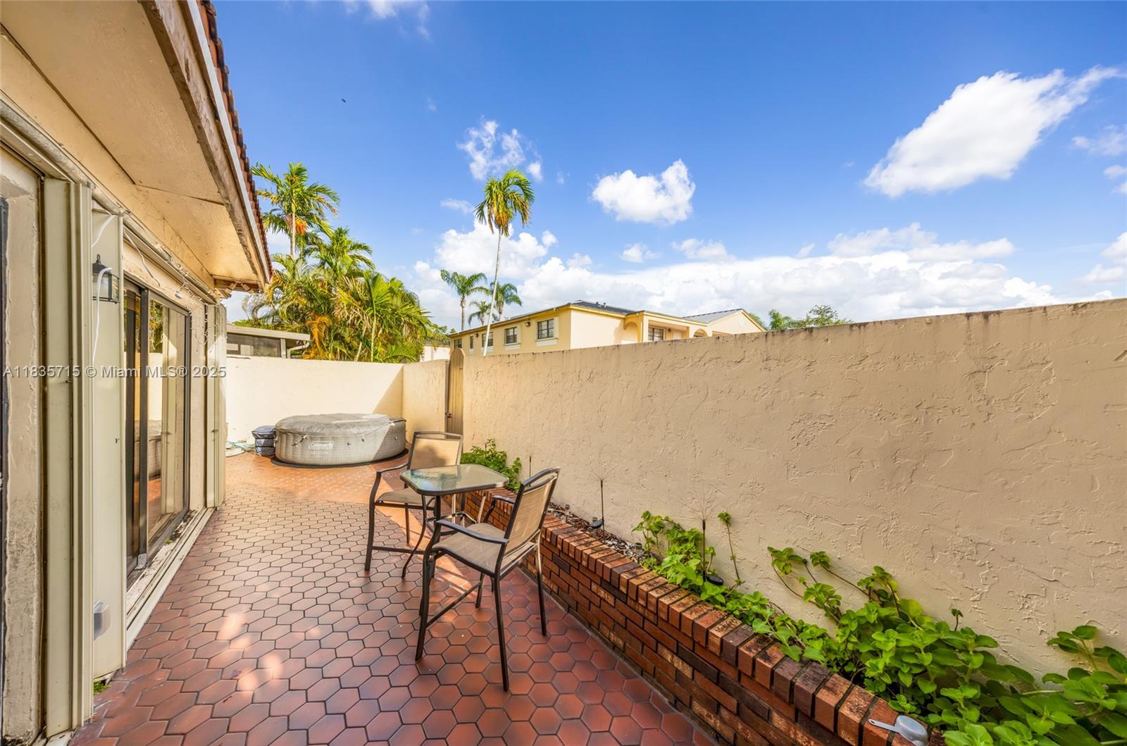 6637 NW 181st Ln, Hialeah, Florida image 31