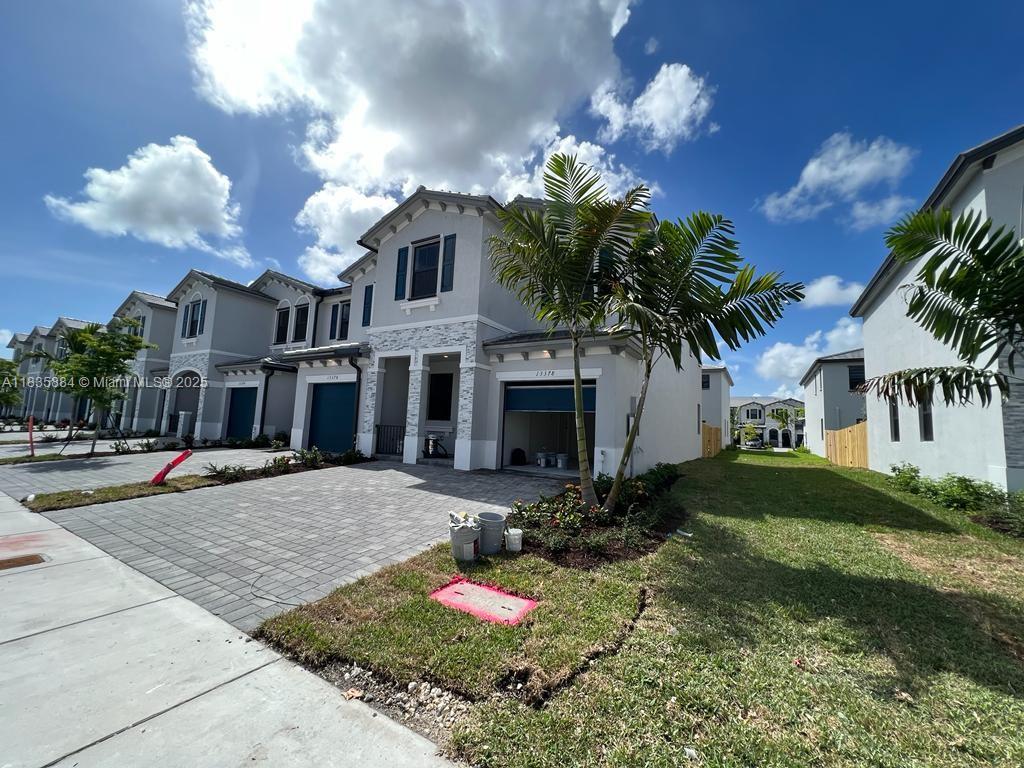 Property photo # 0
