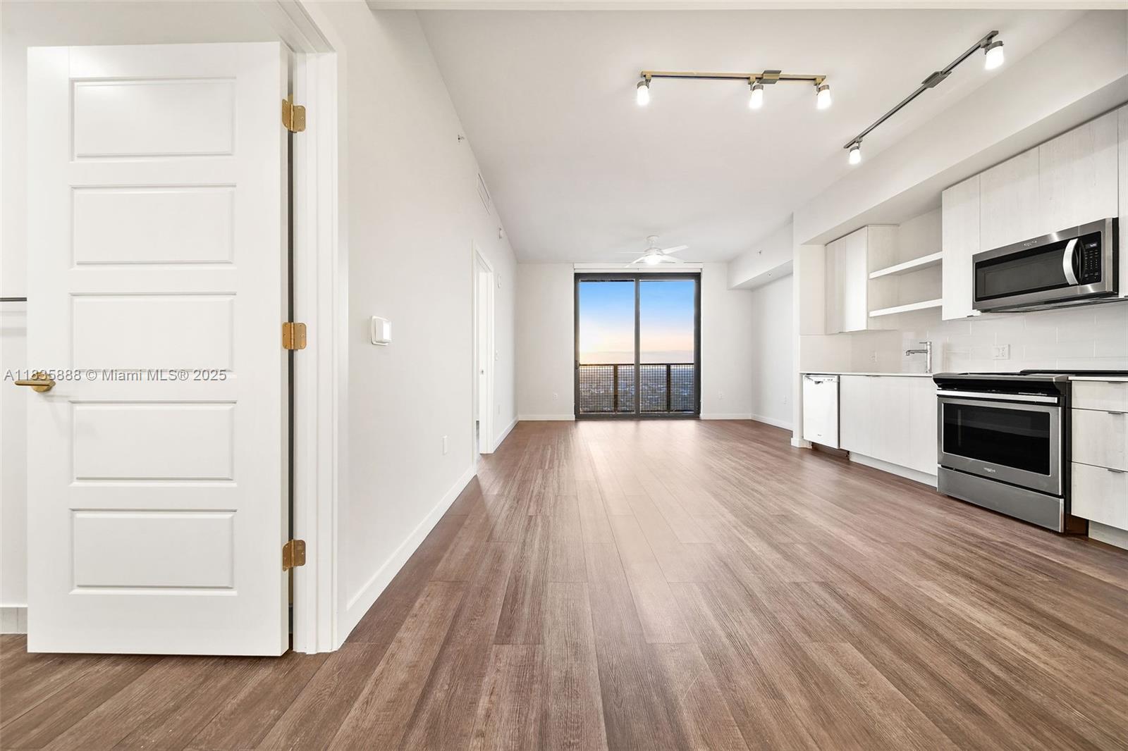 Property photo # 2