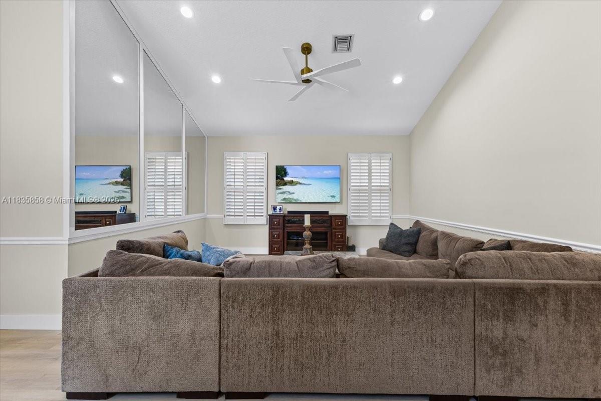 8644 NW 43rd Ct, Coral Springs, Florida image 19