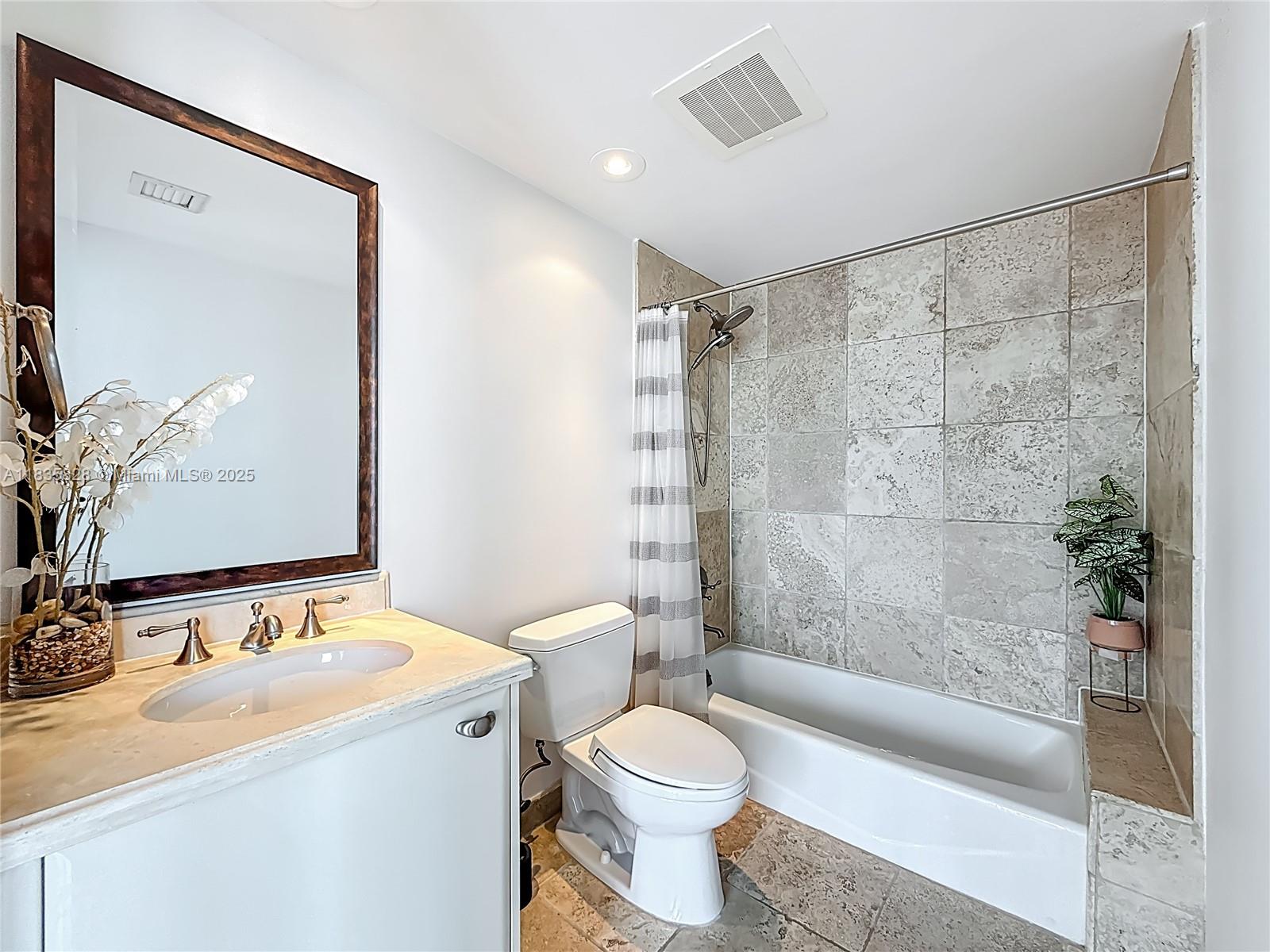 333 Las Olas Way #2501, Fort Lauderdale, Florida image 8