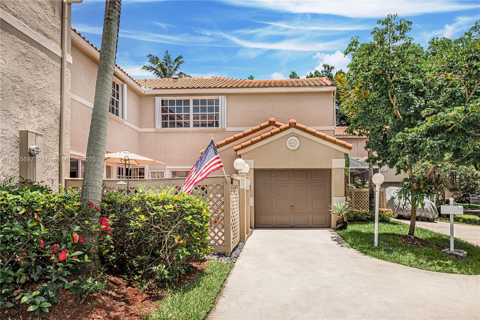 11127 Long Boat Dr, Cooper City, Florida image 2