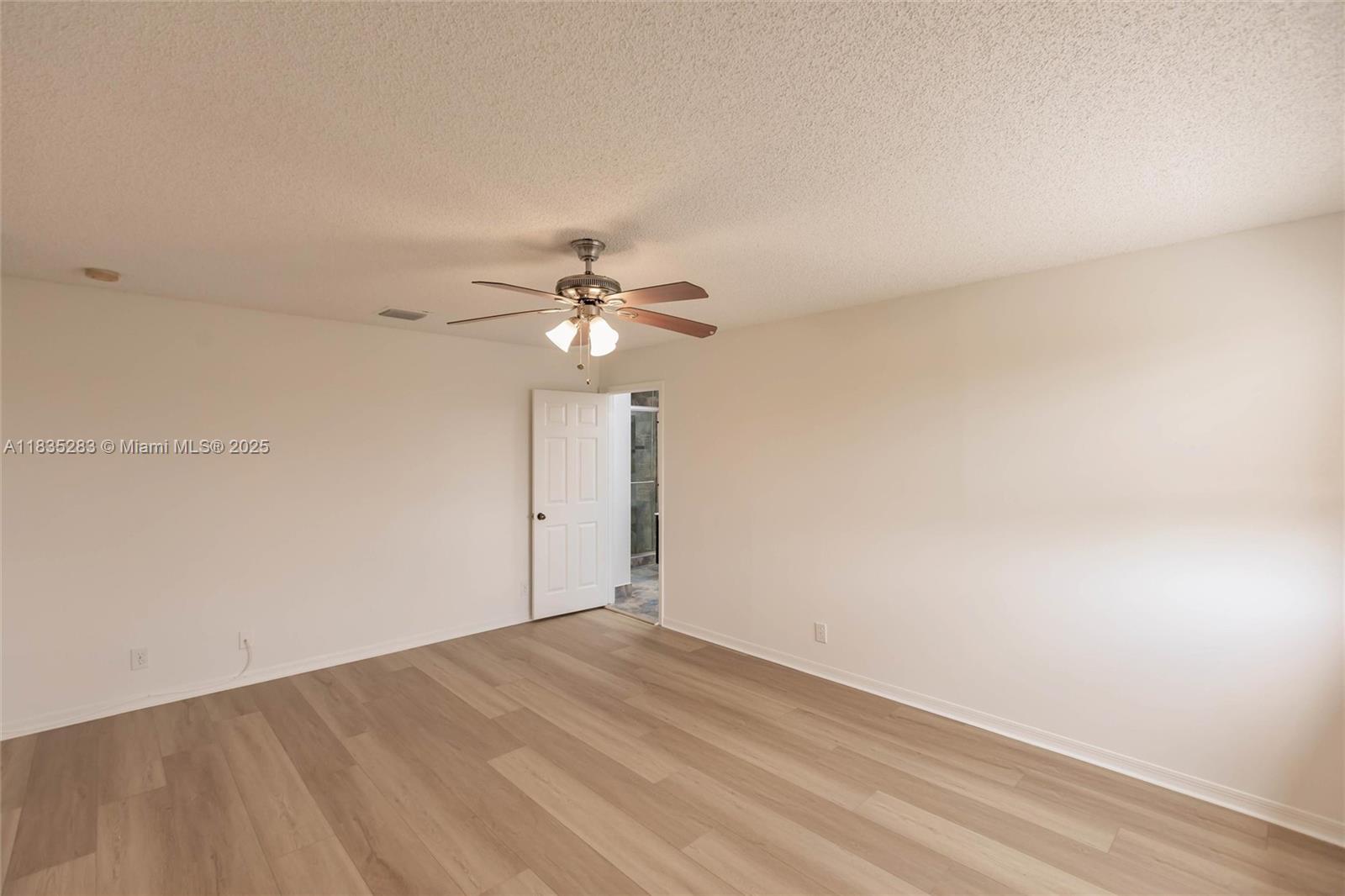 1326 Majesty Ter, Weston, Florida image 31
