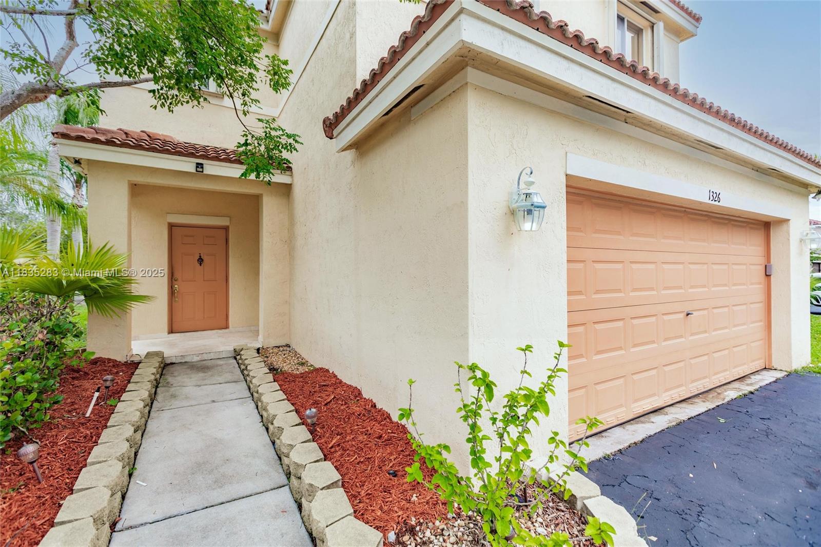 1326 Majesty Ter, Weston, Florida image 4