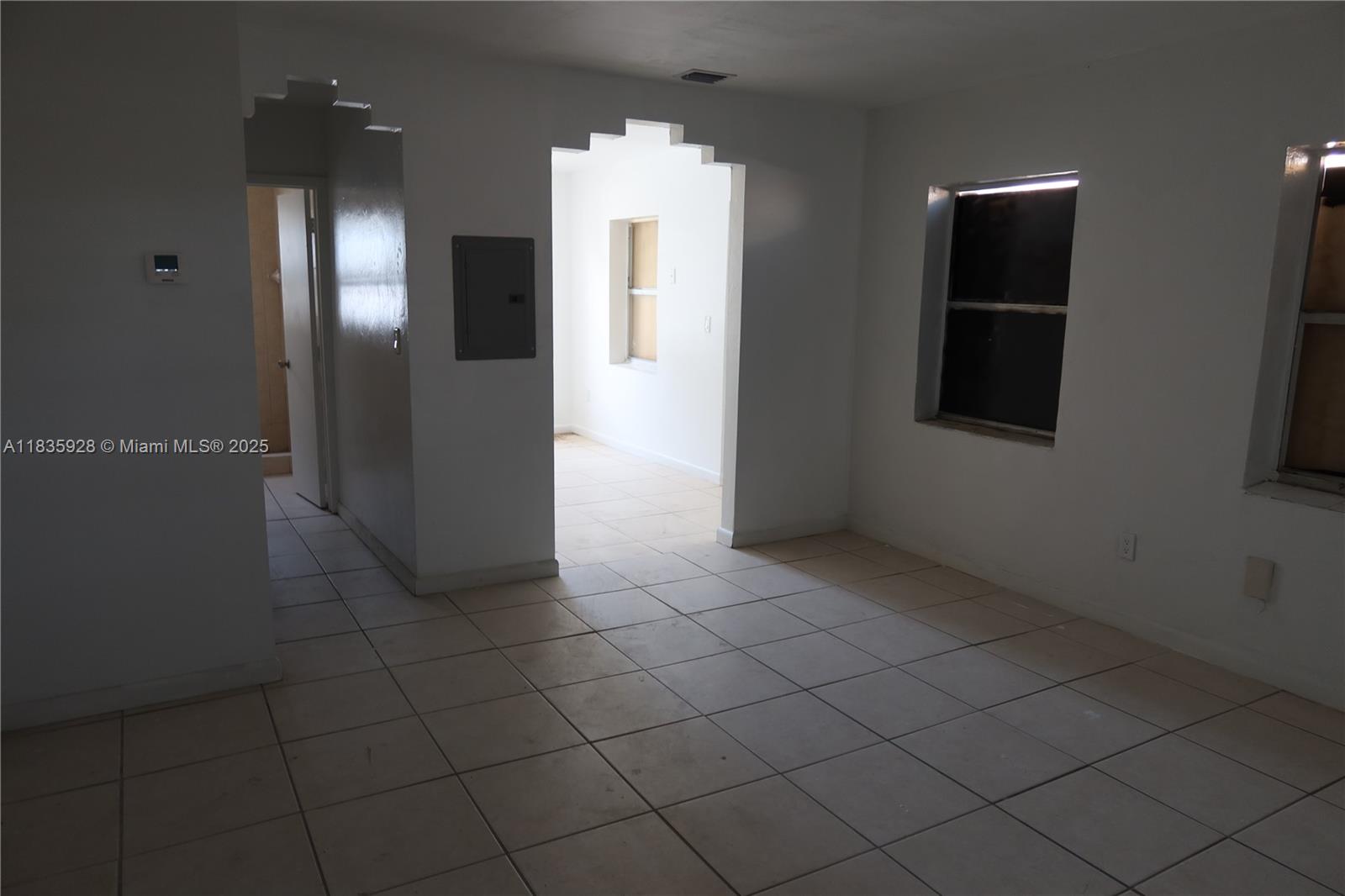 Property photo # 4