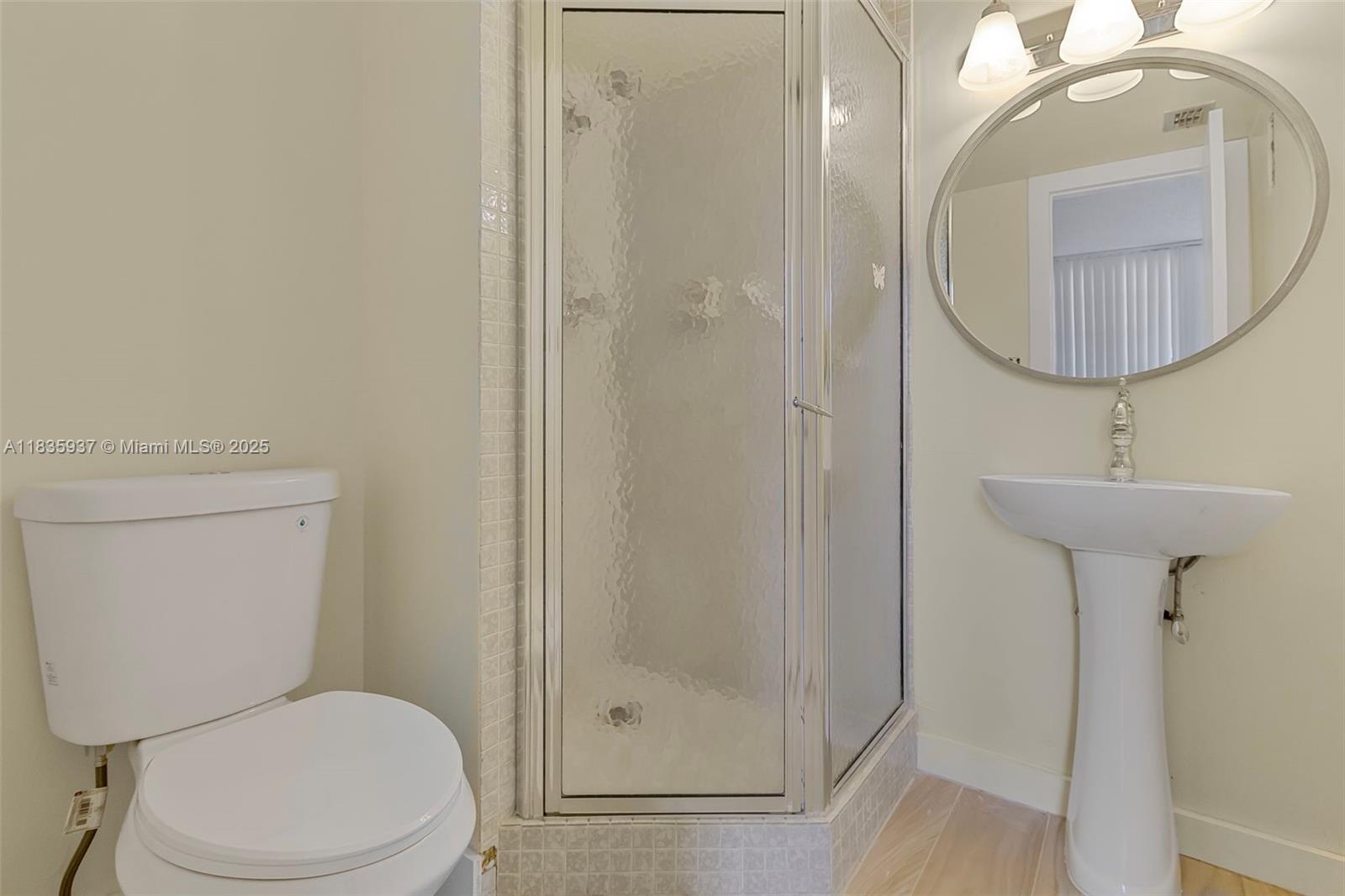 1001 Colony Point Cir #419, Pembroke Pines, Florida image 14