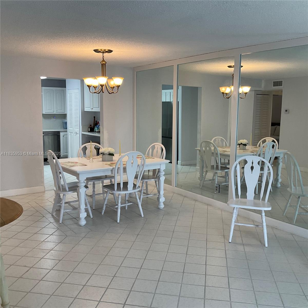 9201 Sunrise Lakes Blvd #205, Sunrise, Florida image 2