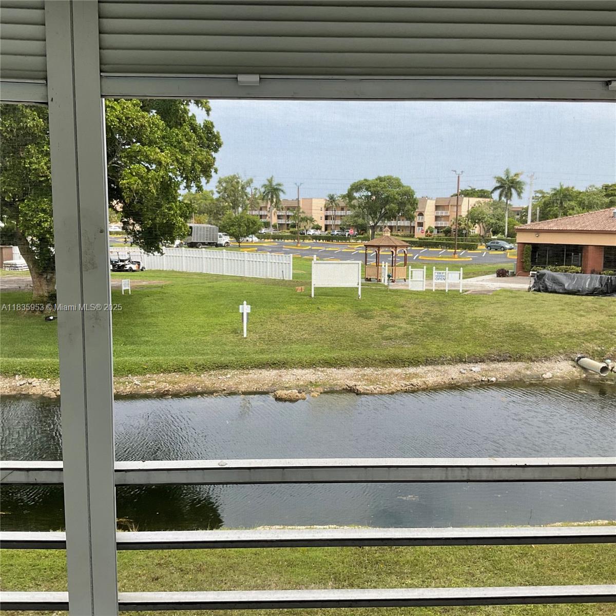 9201 Sunrise Lakes Blvd #205, Sunrise, Florida image 22