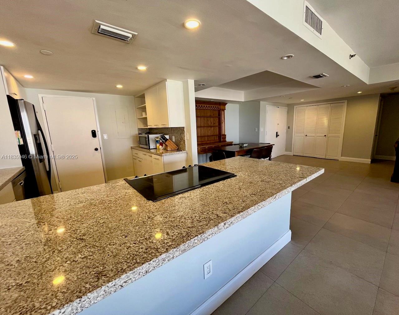 Property photo # 4