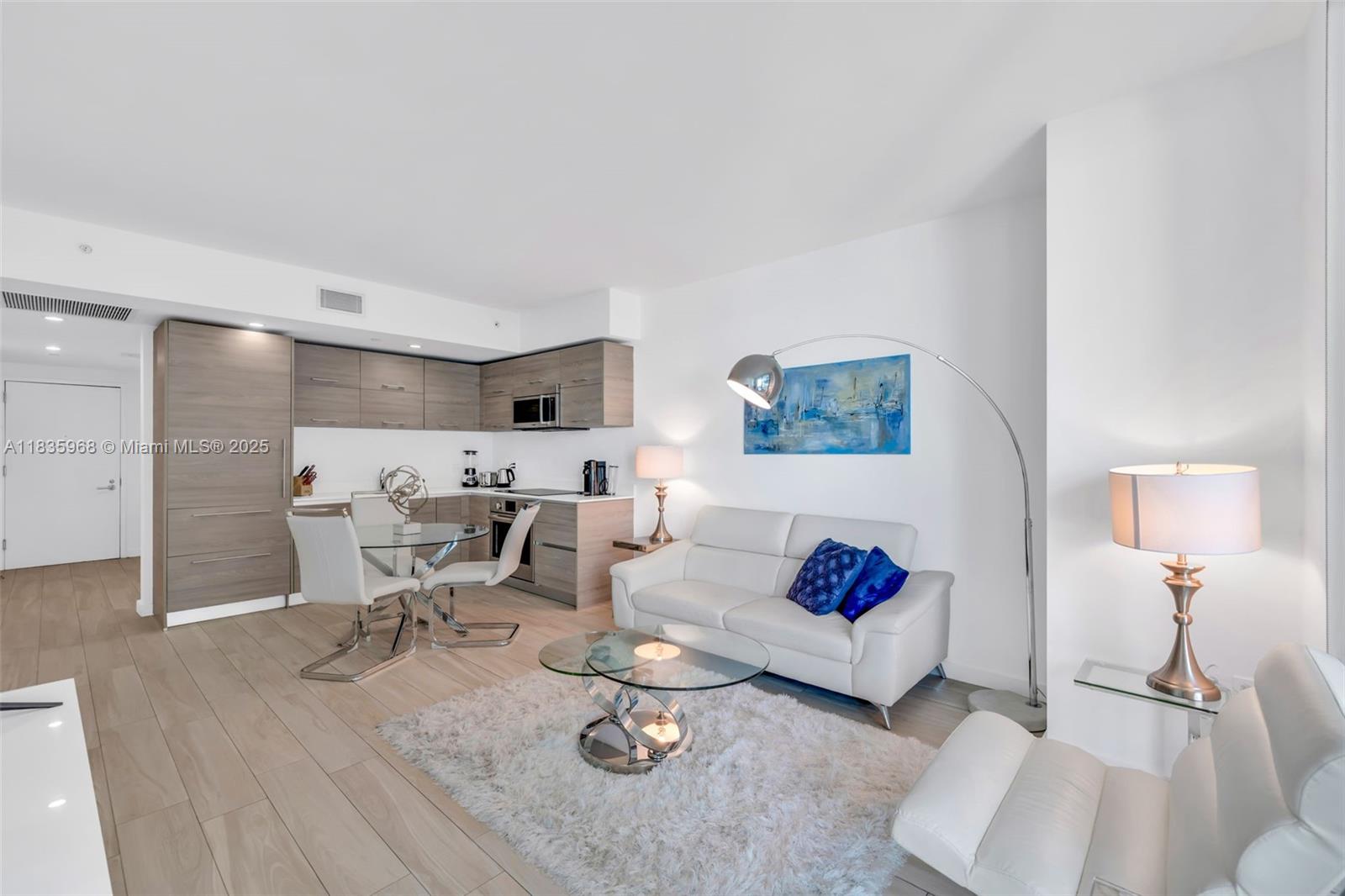 Condo for Rent in Miami, FL