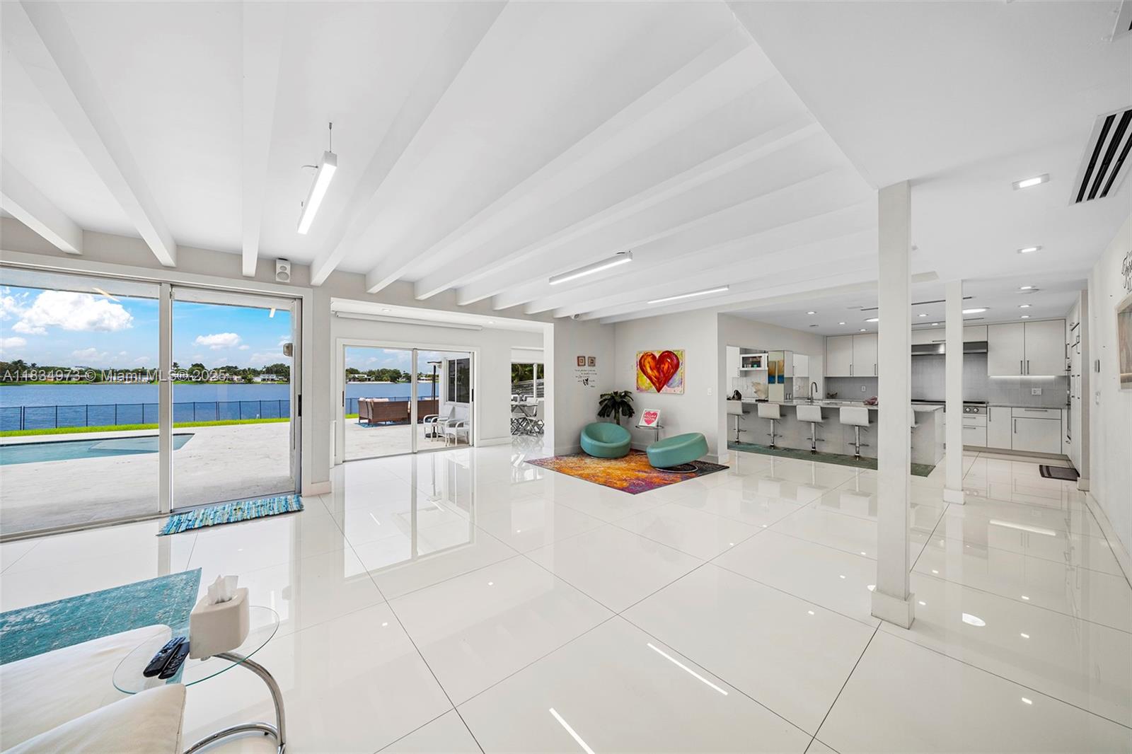 1930 NE 193rd St, Miami, Florida image 3