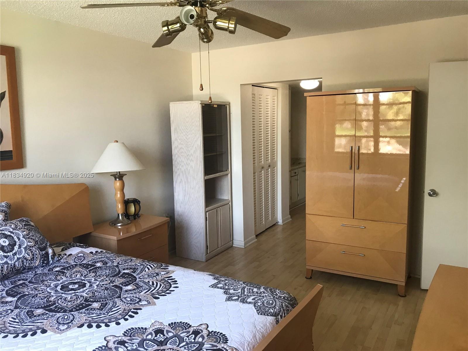 1101 Colony Point Cir #206, Pembroke Pines, Florida image 19