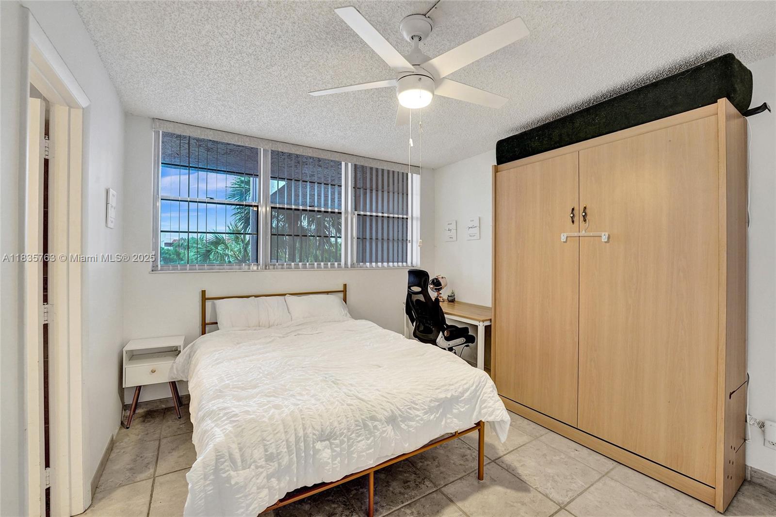 1911 Sabal Palm Dr #304, Davie, Florida image 15