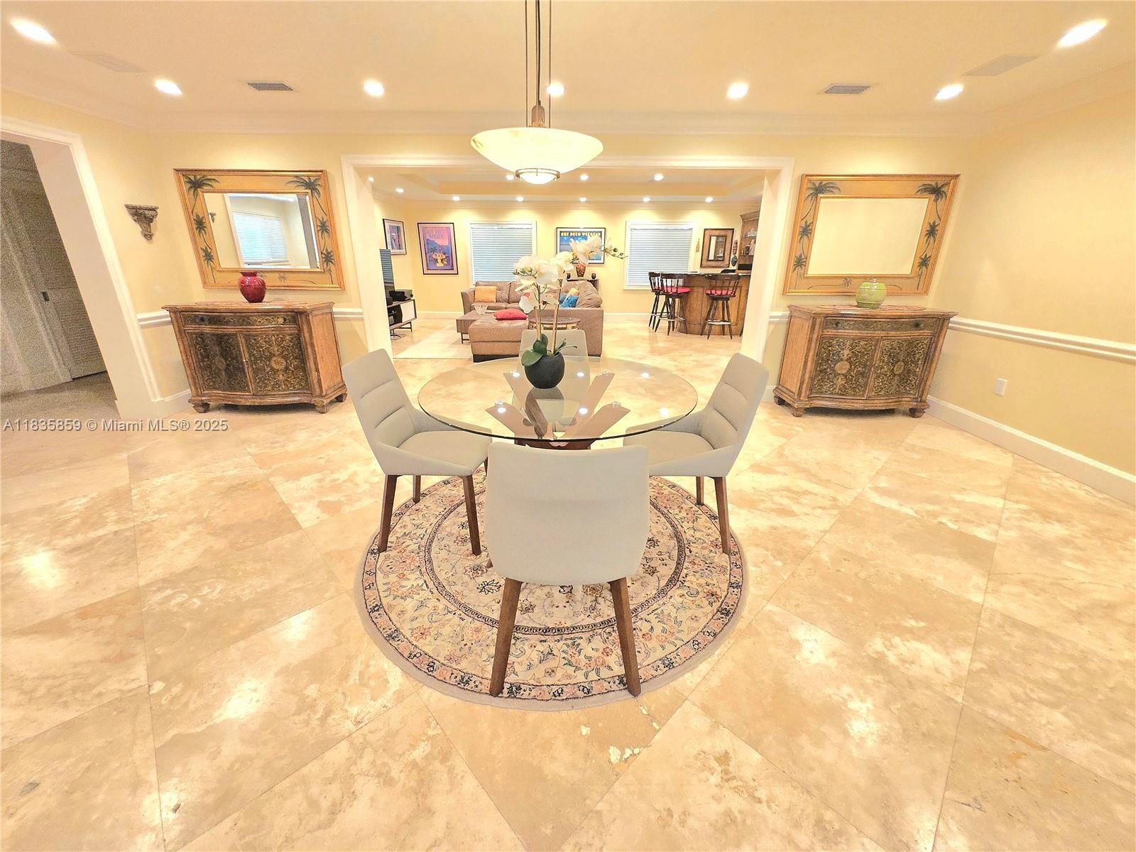 7895 SW 122nd St, Pinecrest, Florida image 9