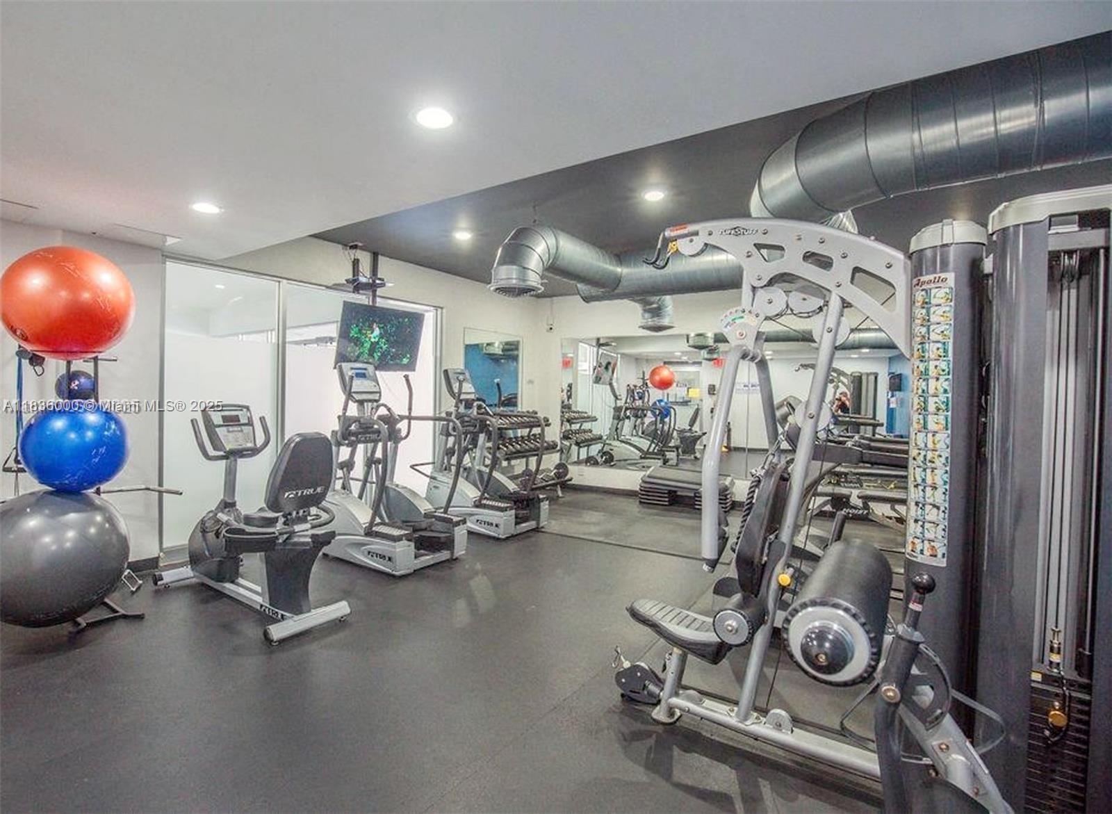 Property photo # 8