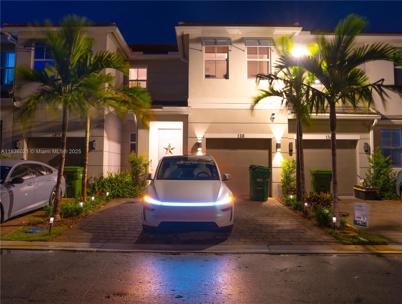 138 SW 171st Way, Pembroke Pines, Florida image 2