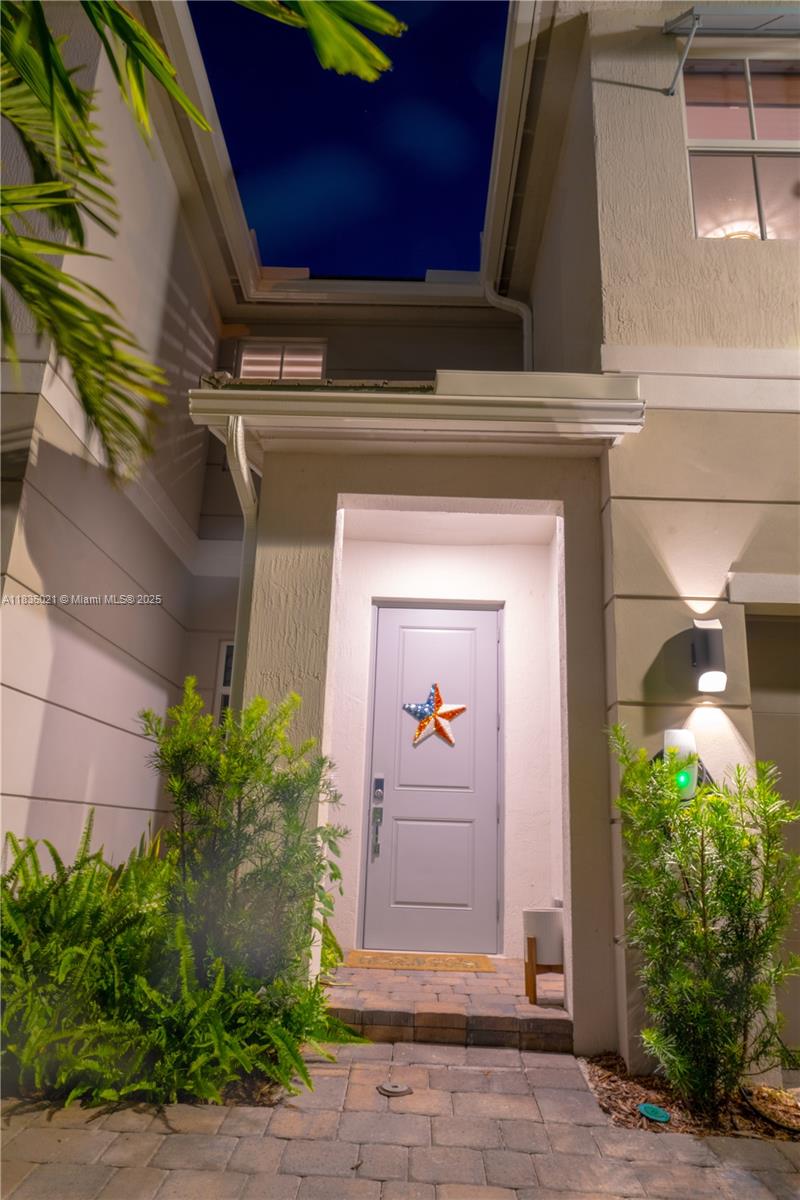 138 SW 171st Way, Pembroke Pines, Florida image 3