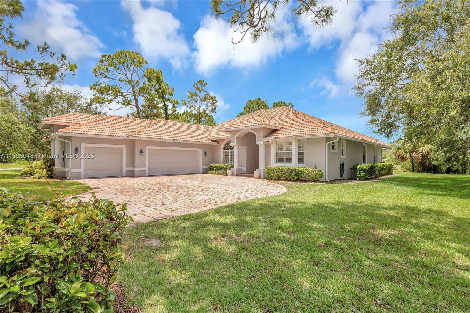 9532 Shadow Ln, Fort Pierce, Florida image 3