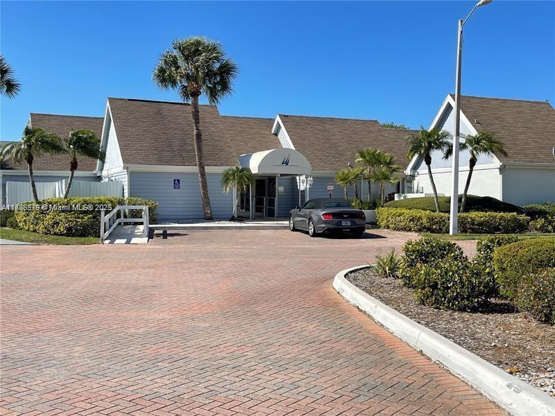 455 ALT 19 #12, Palm Harbor, Florida image 3