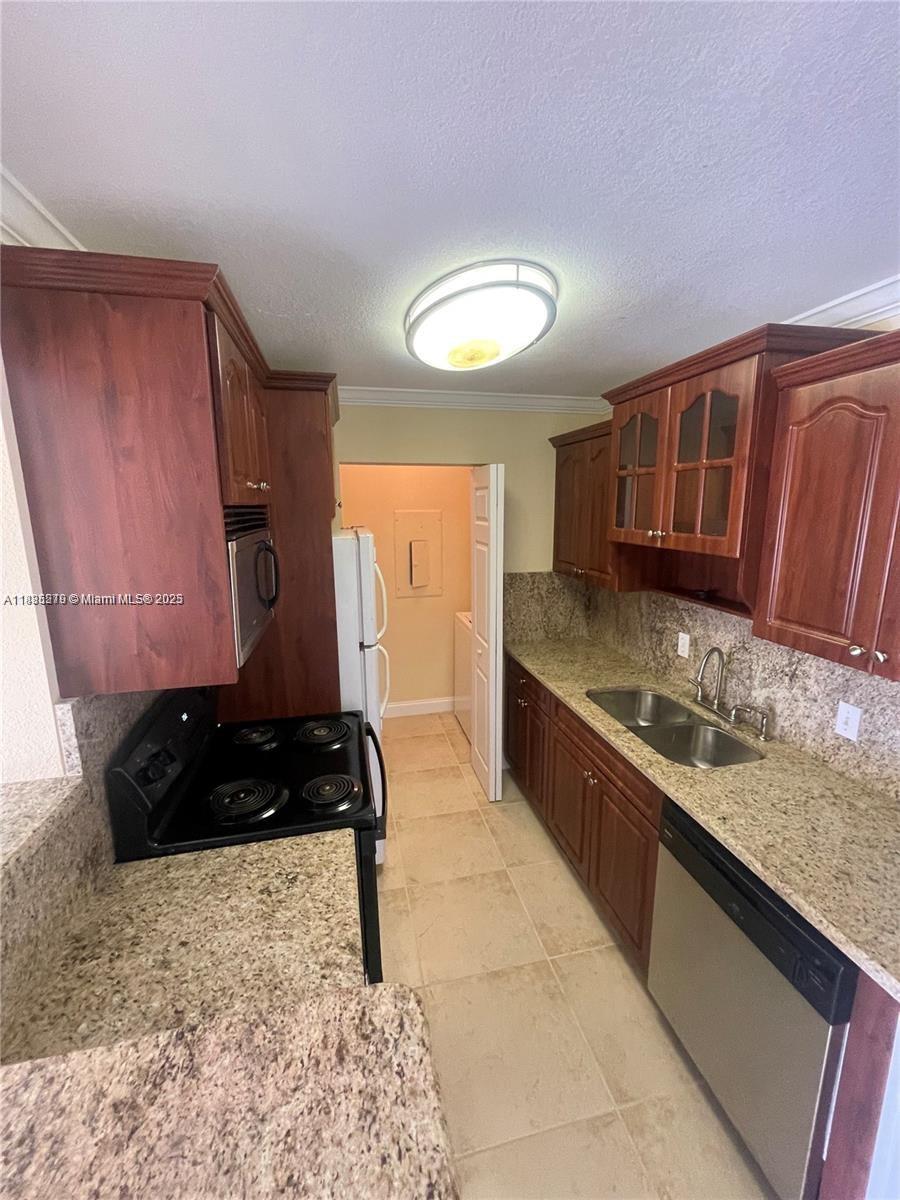 455 ALT 19 #12, Palm Harbor, Florida image 9