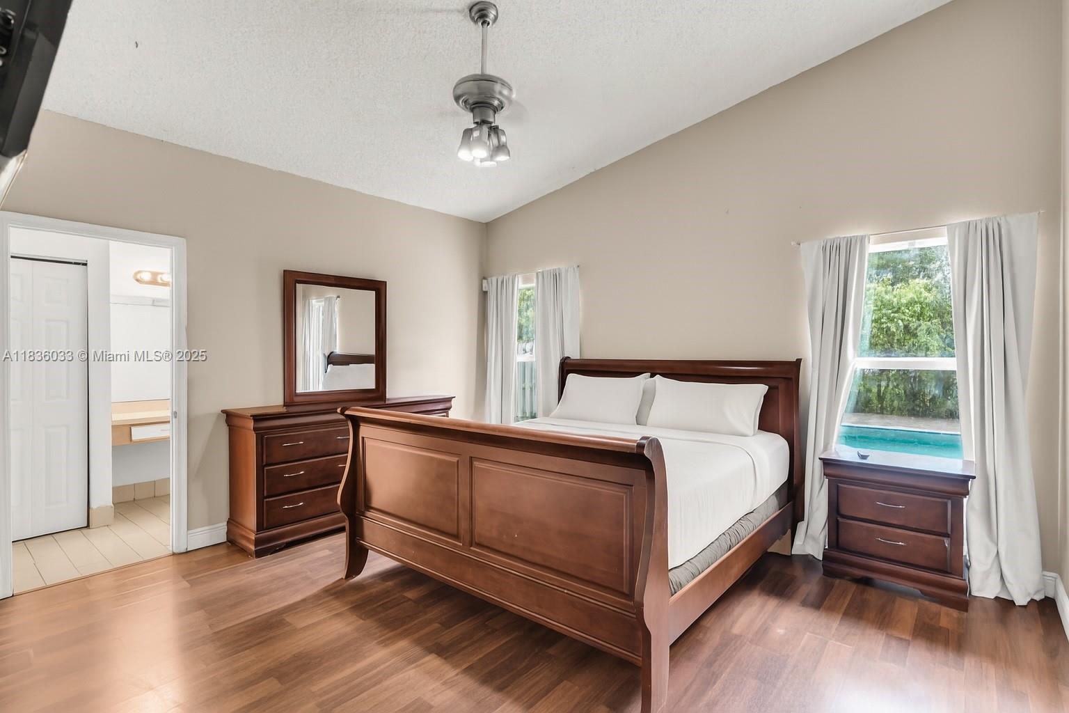 2472 SW 106th Ave, Miramar, Florida image 6