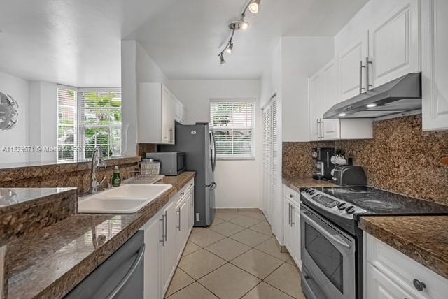 Property photo # 2
