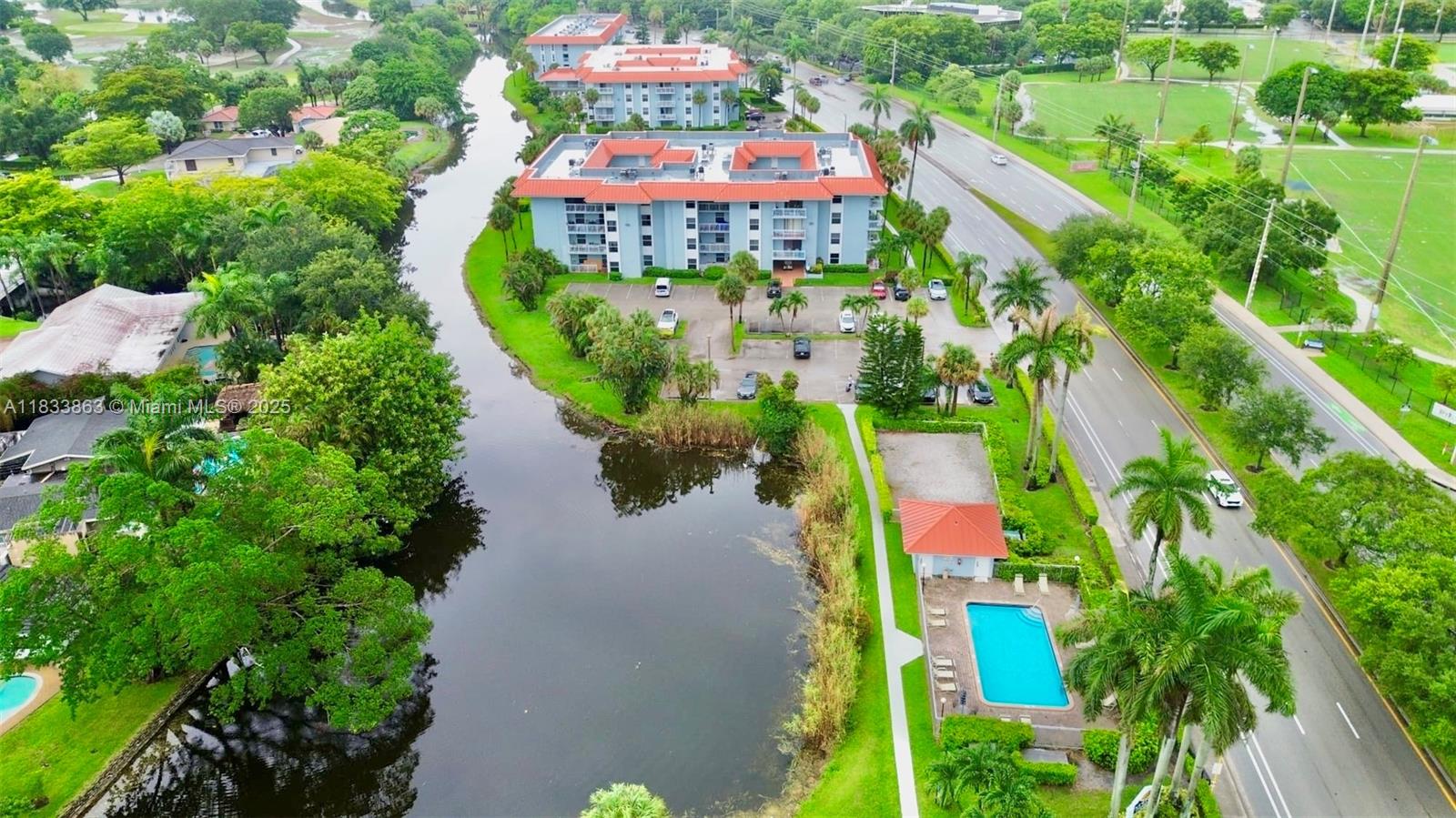 505 S Pine Island Rd #407B, Plantation, Florida image 21