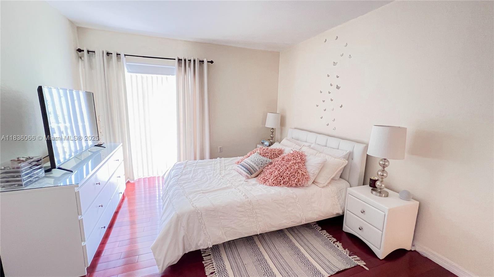 Property photo # 8