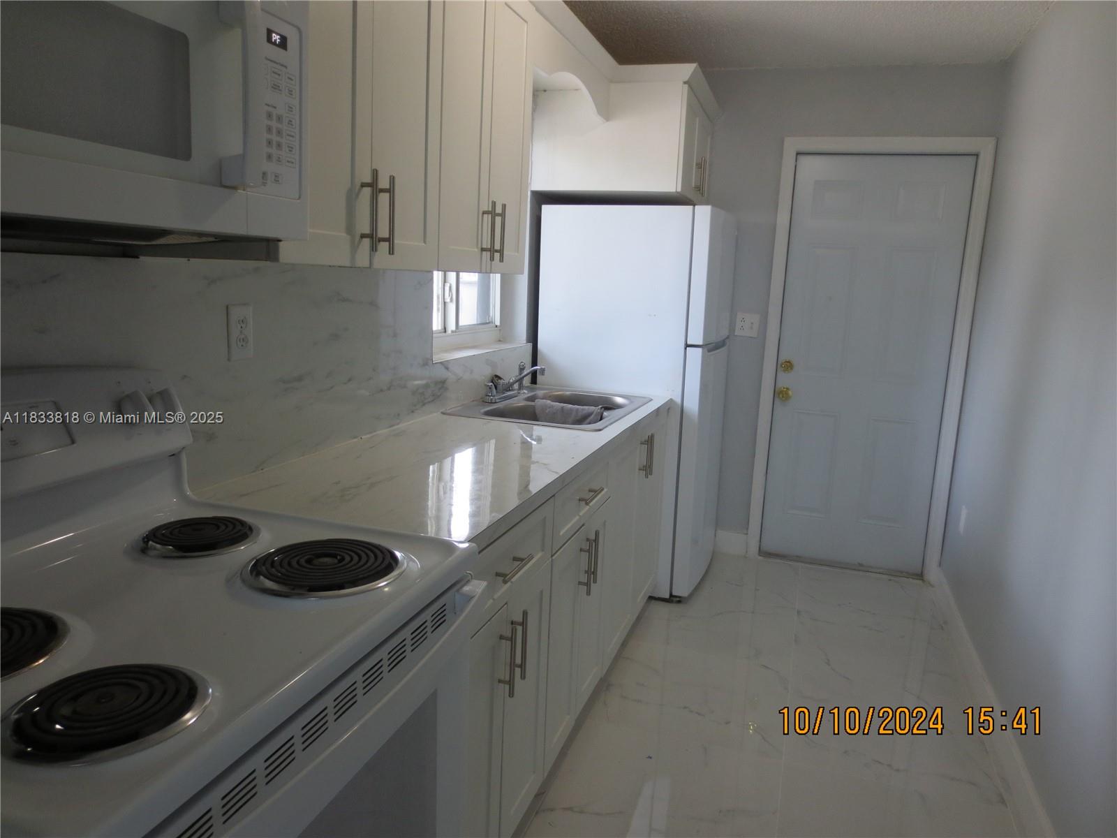 Property photo # 6