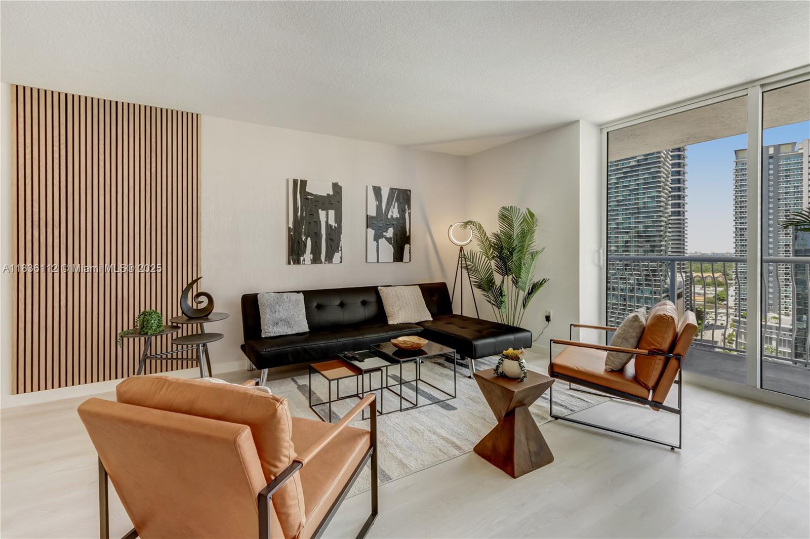 Condo for Sale in Miami, FL