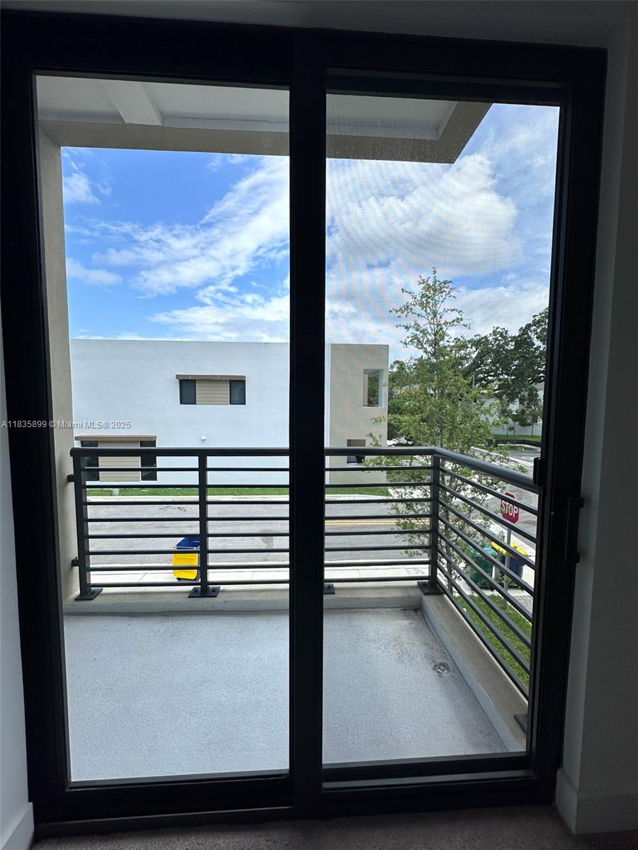 5550 SW 87th Ave, Miami, Florida image 2