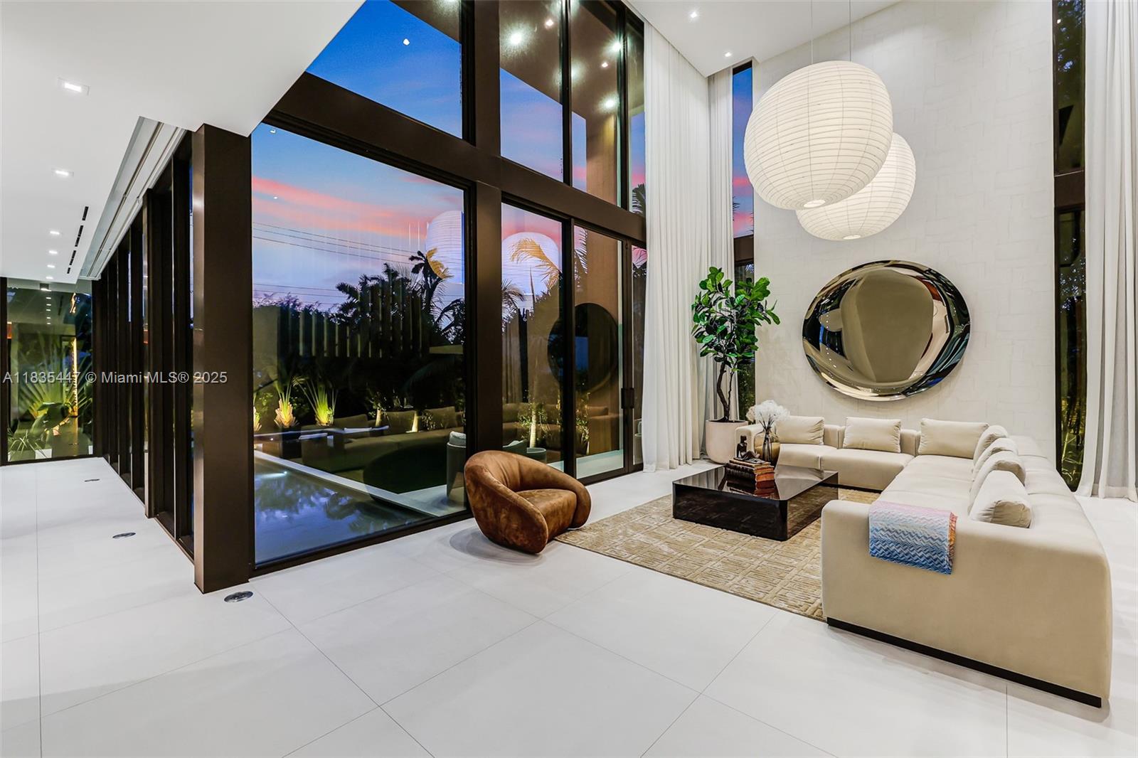 2355 Meridian Ave, Miami Beach, Florida image 24