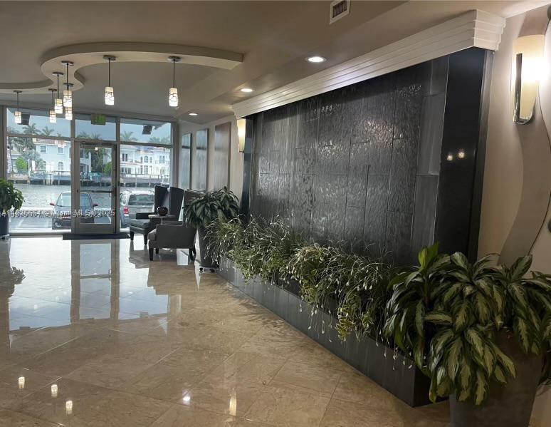 Residential, Hollywood, Florida image 7