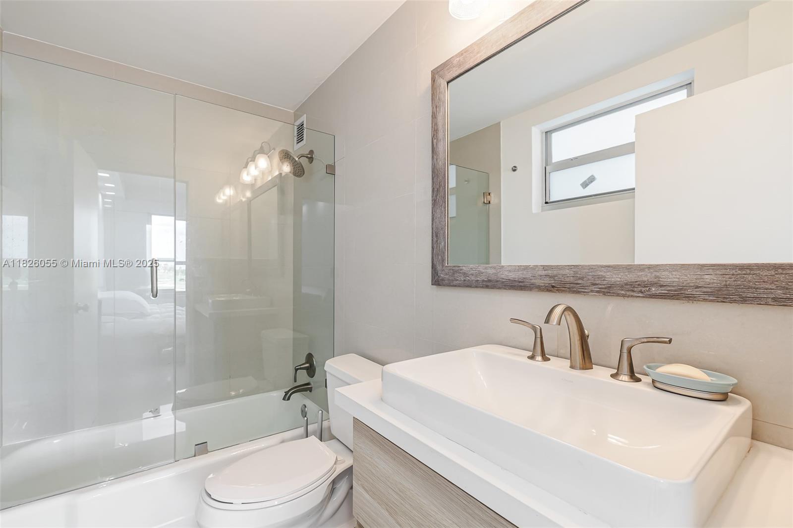 9102 W Bay Harbor Dr #5-D, Bay Harbor Islands, Florida image 28
