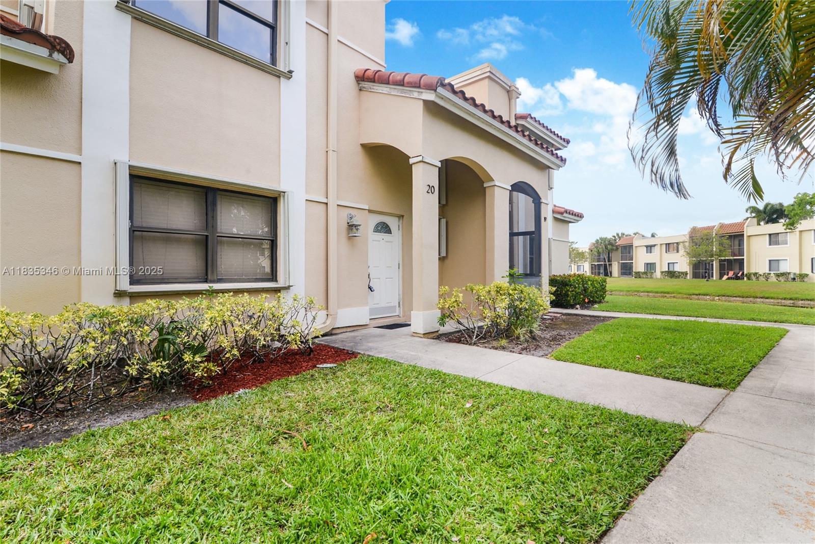 Property photo # 0