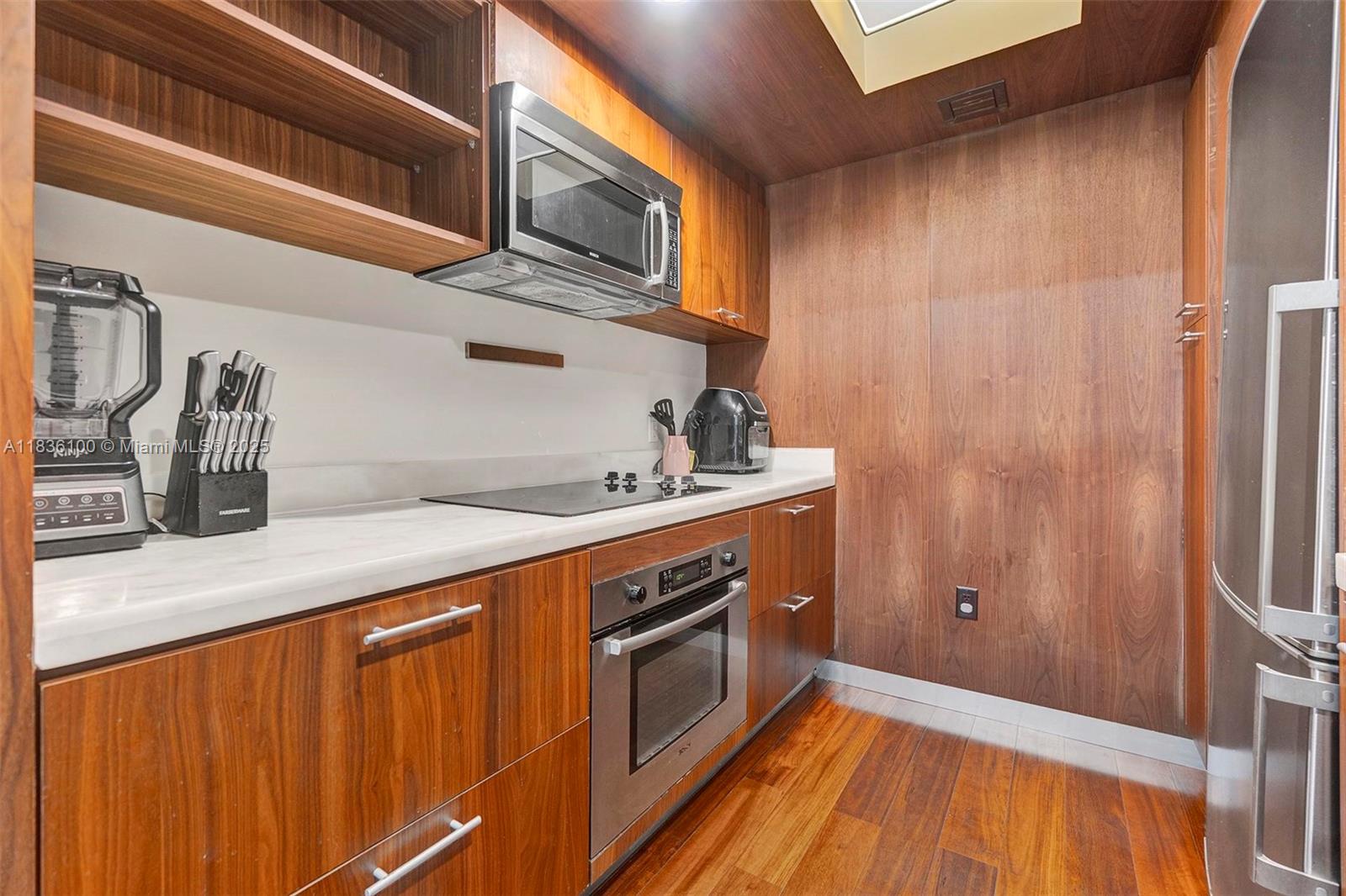 Property photo # 7