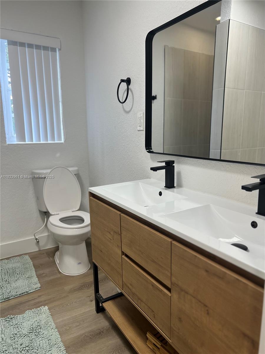 8921 NW 17th Ave, Miami, Florida image 9