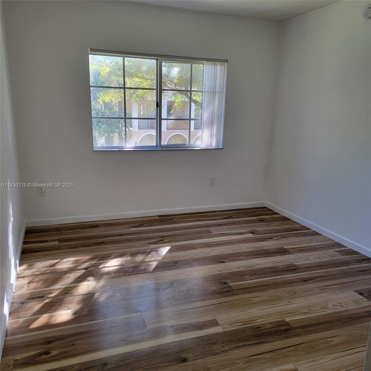 2564 Centergate Dr #204, Miramar, Florida image 12