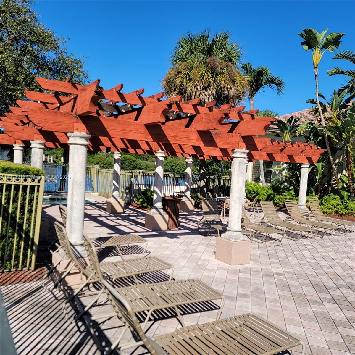 2564 Centergate Dr #204, Miramar, Florida image 2