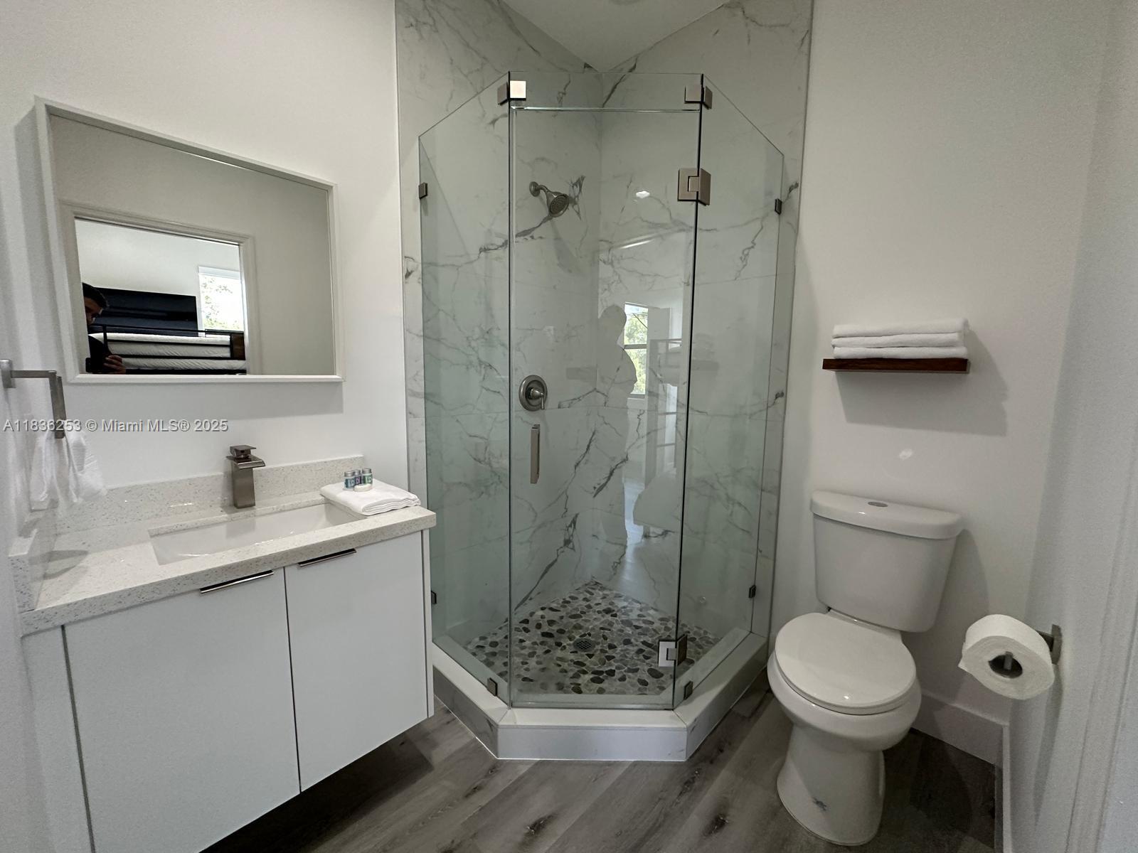Property photo # 4