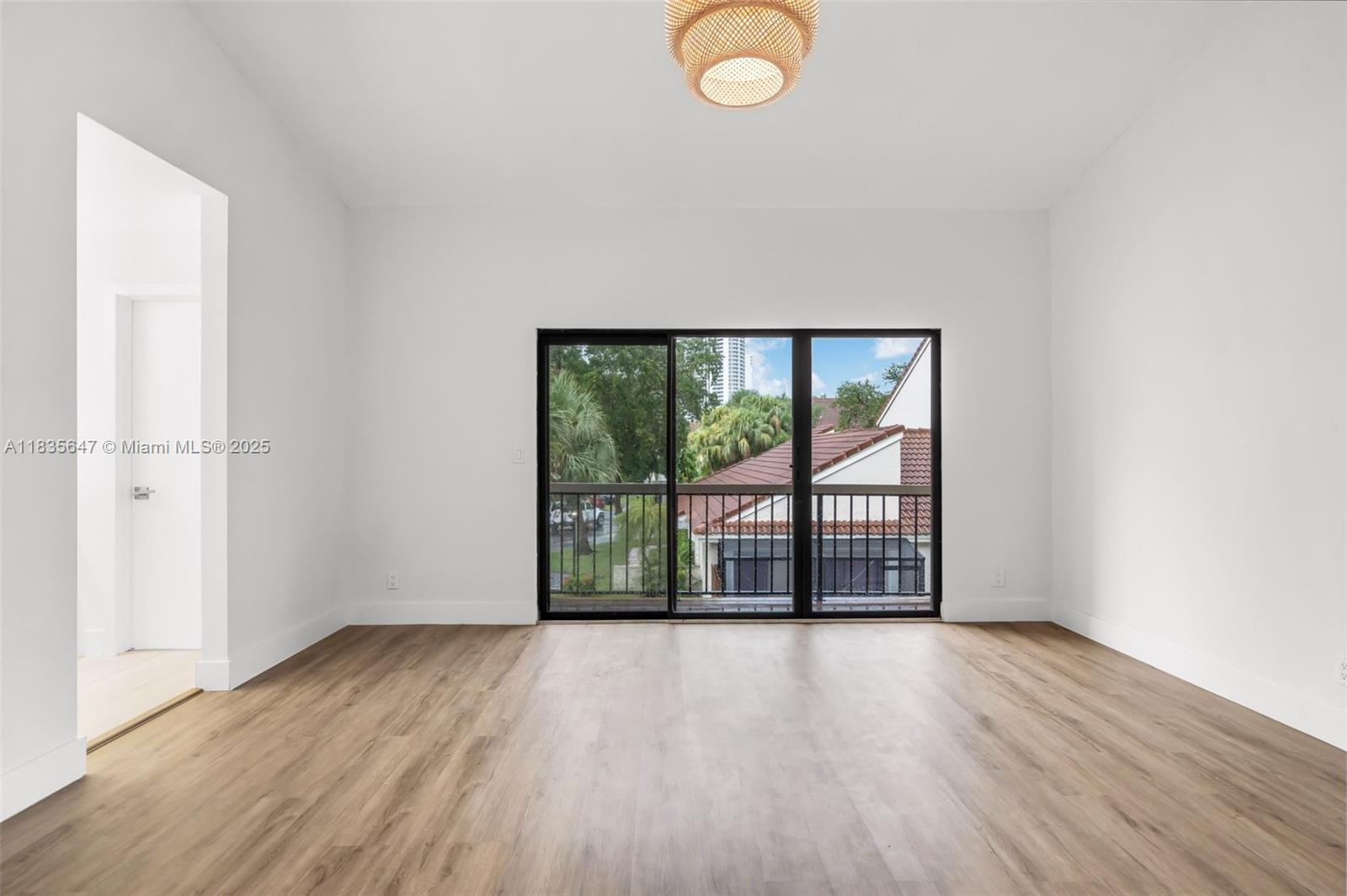 21160 Mainsail Cir #H12, Aventura, Florida image 14