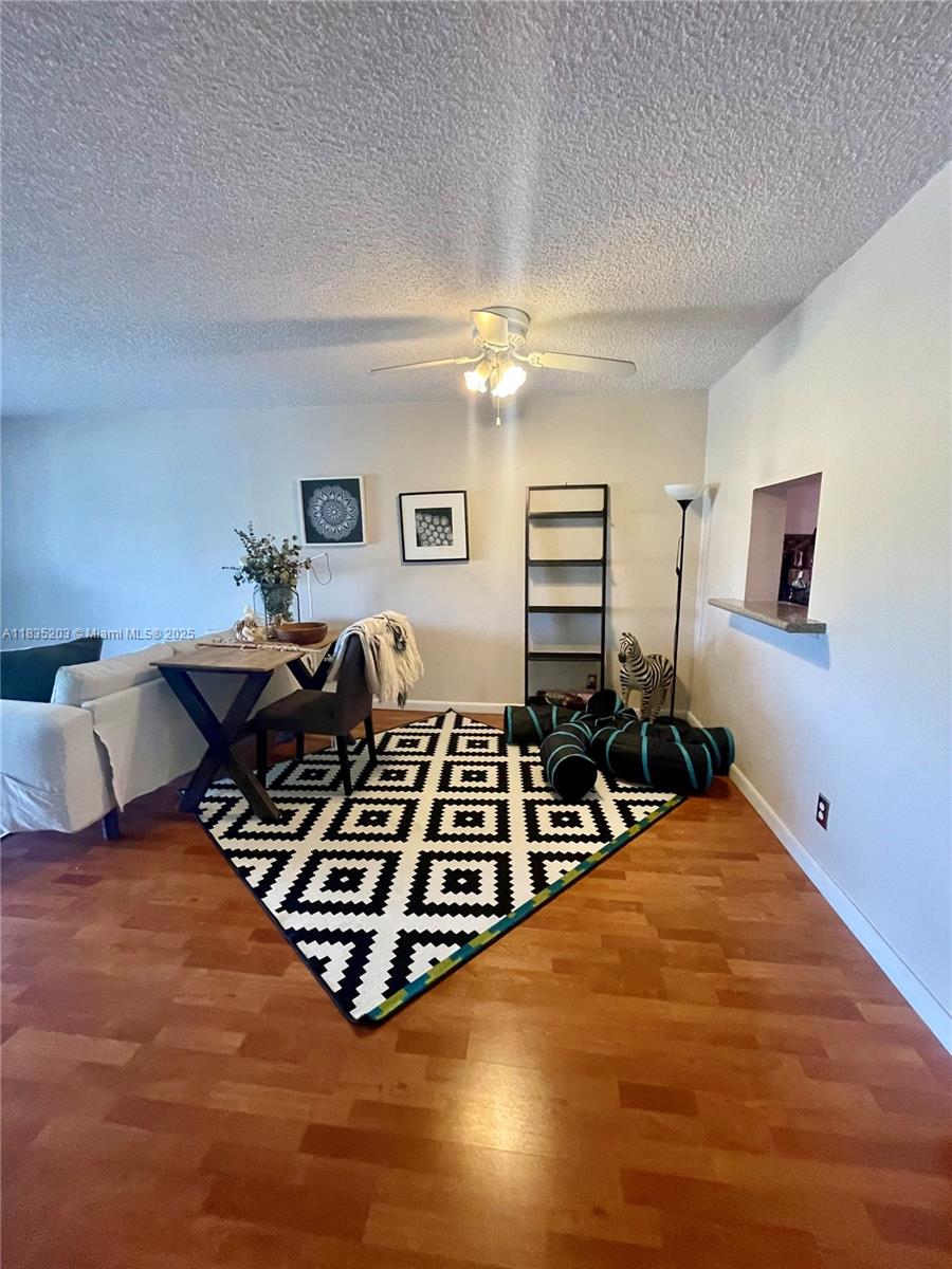 Property photo # 9