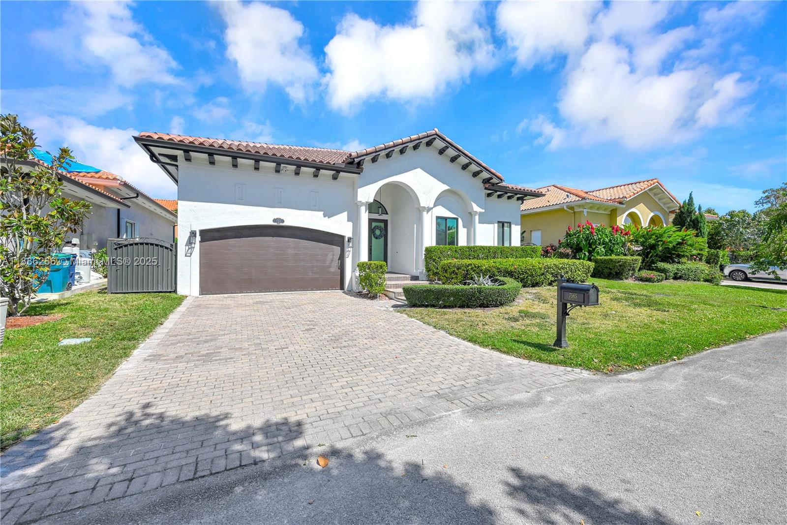 7565 SW 190th St, Cutler Bay, Florida image 2