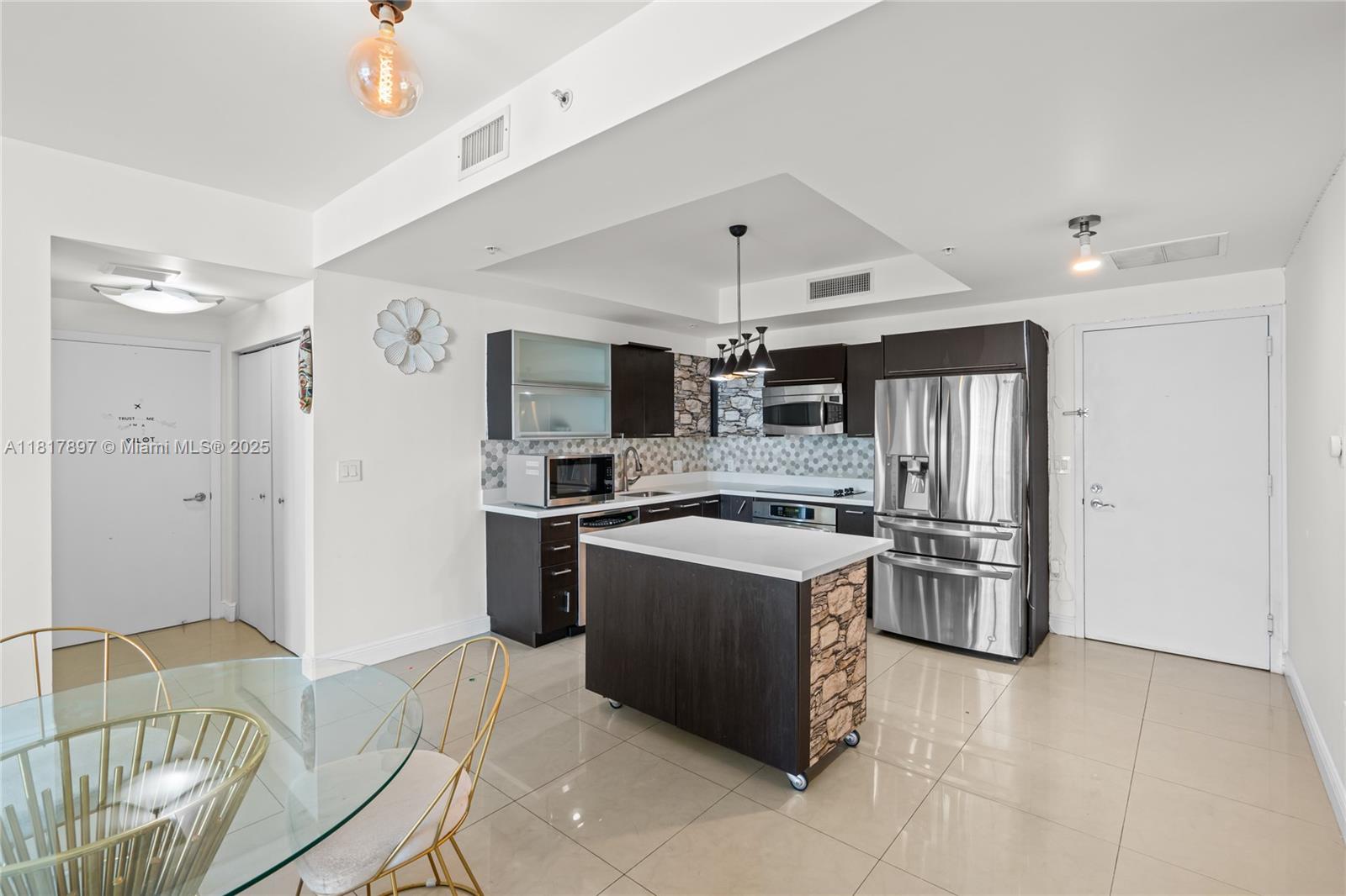 Property photo # 7