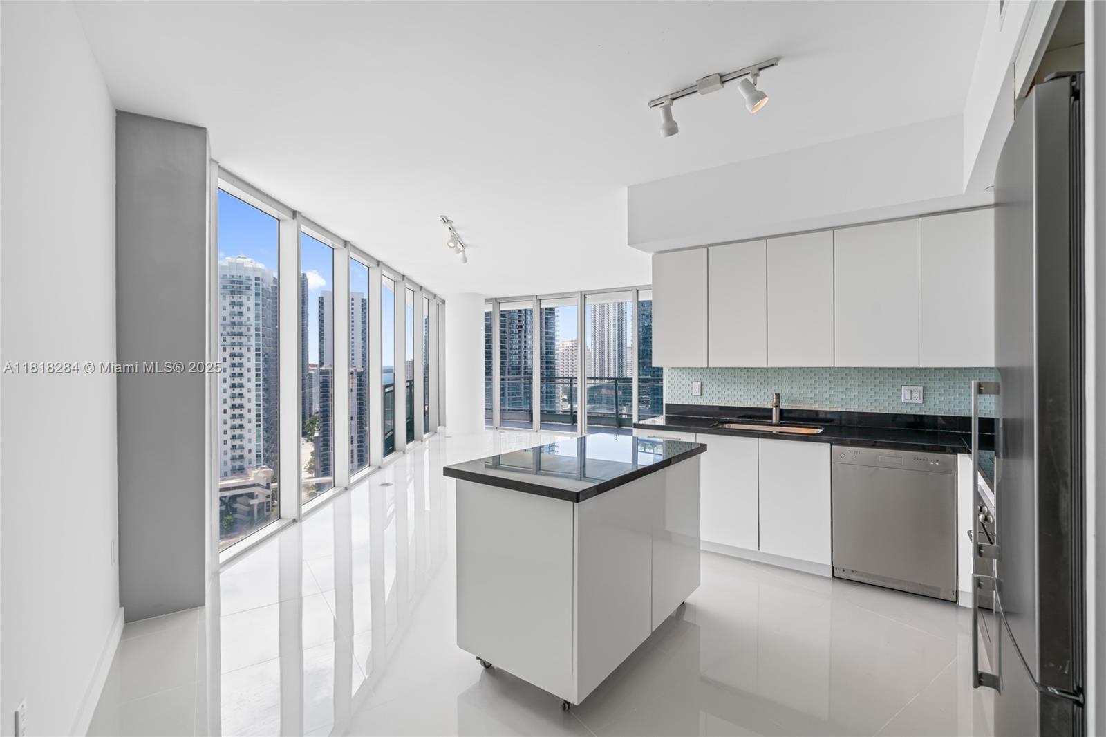 Property photo # 2