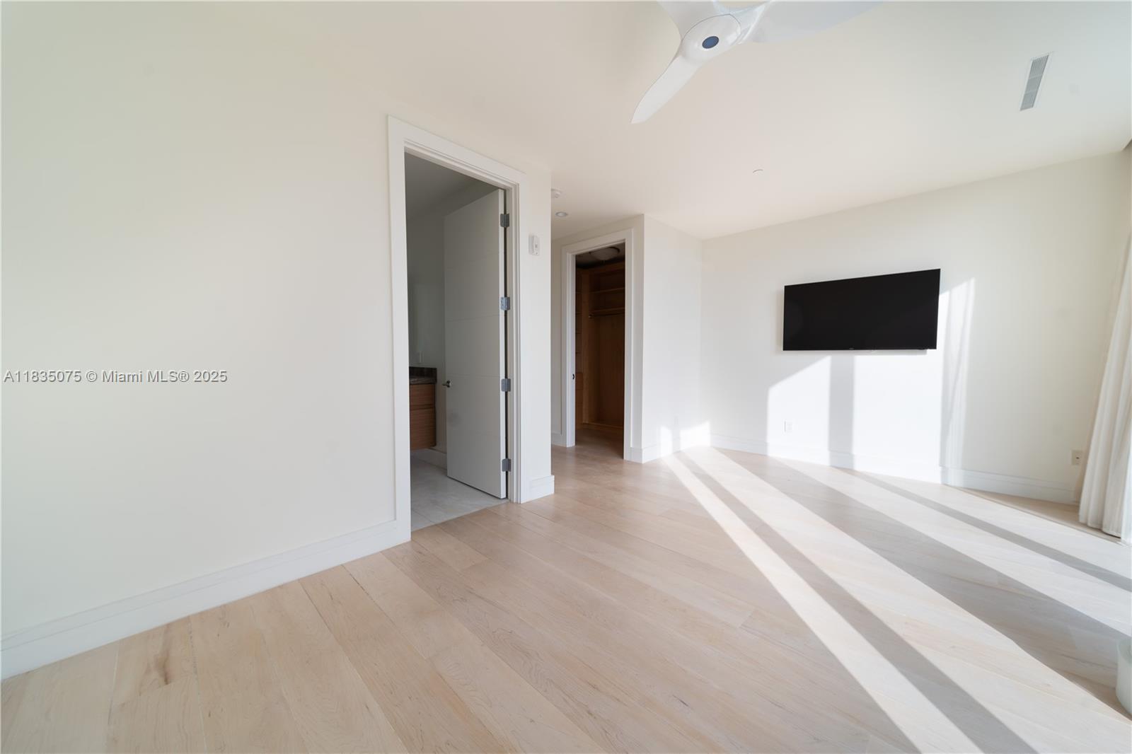 1110 Seminole Dr #502, Fort Lauderdale, Florida image 35