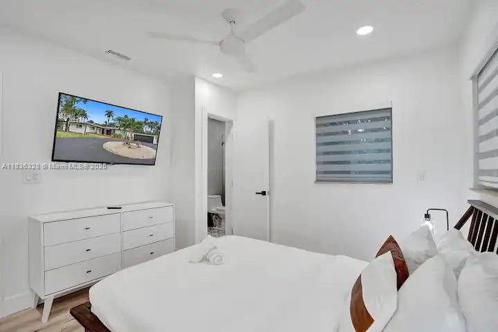 2100 SW 28th Way, Fort Lauderdale, Florida image 21