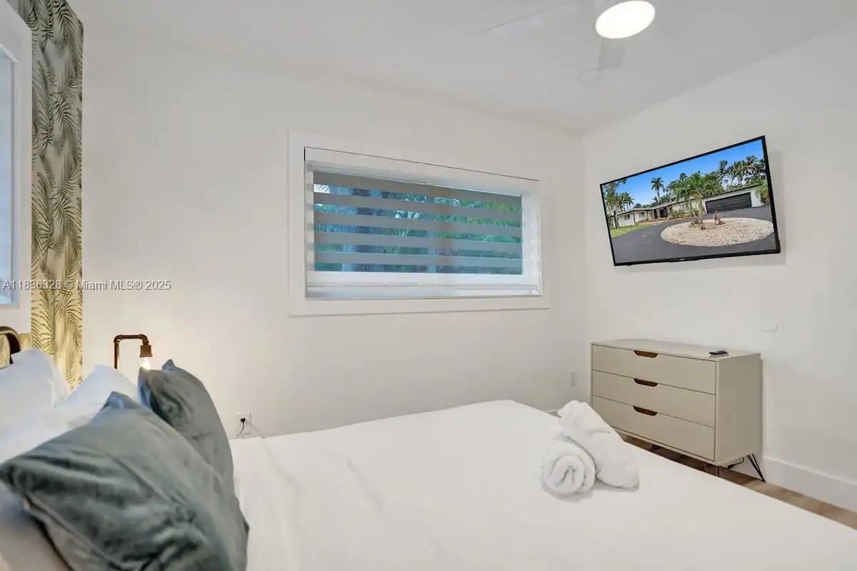 2100 SW 28th Way, Fort Lauderdale, Florida image 27