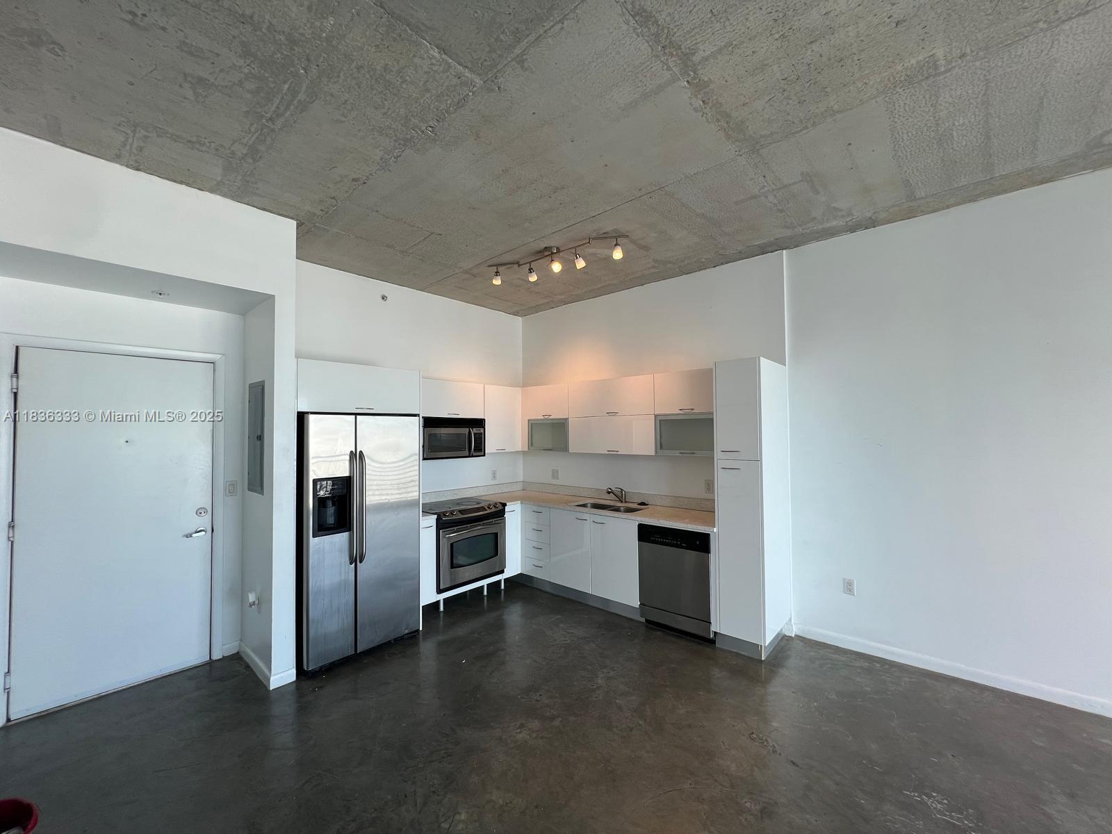 Property photo # 5