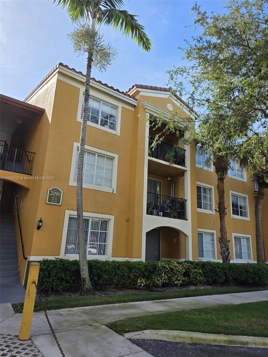 2090 W Preserve Way #303, Miramar, Florida image 13